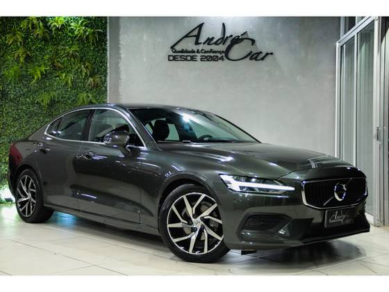 VOLVO S60 2.0 T4 MOMENTUM GASOLINA 4P AUTOMÁTICO VOLVO S60 2.0 T4 MOMENTUM GASOLINA 4P AUTOMÁTICO